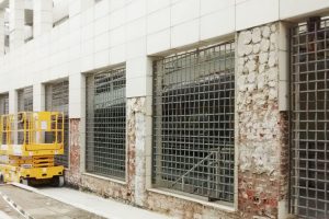 Rehabilitación de fachada en el Centro de Mayores Los Cármenes